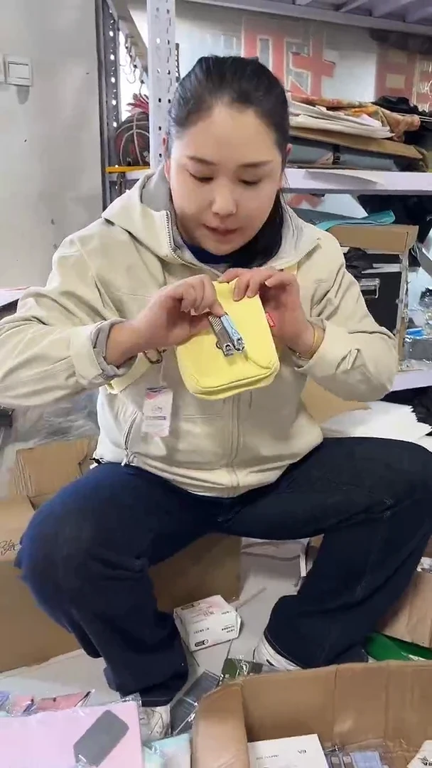 织物琪老板女包1号店超好看商品图片下单001