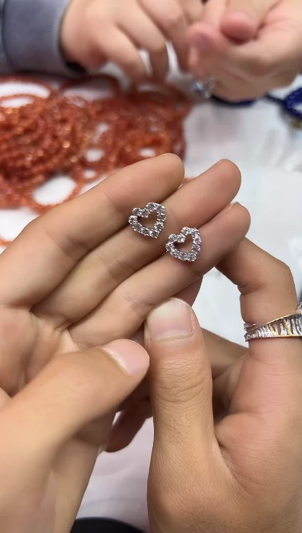 银S925镶嵌耳坠海蓝宝石14024多样性发其一