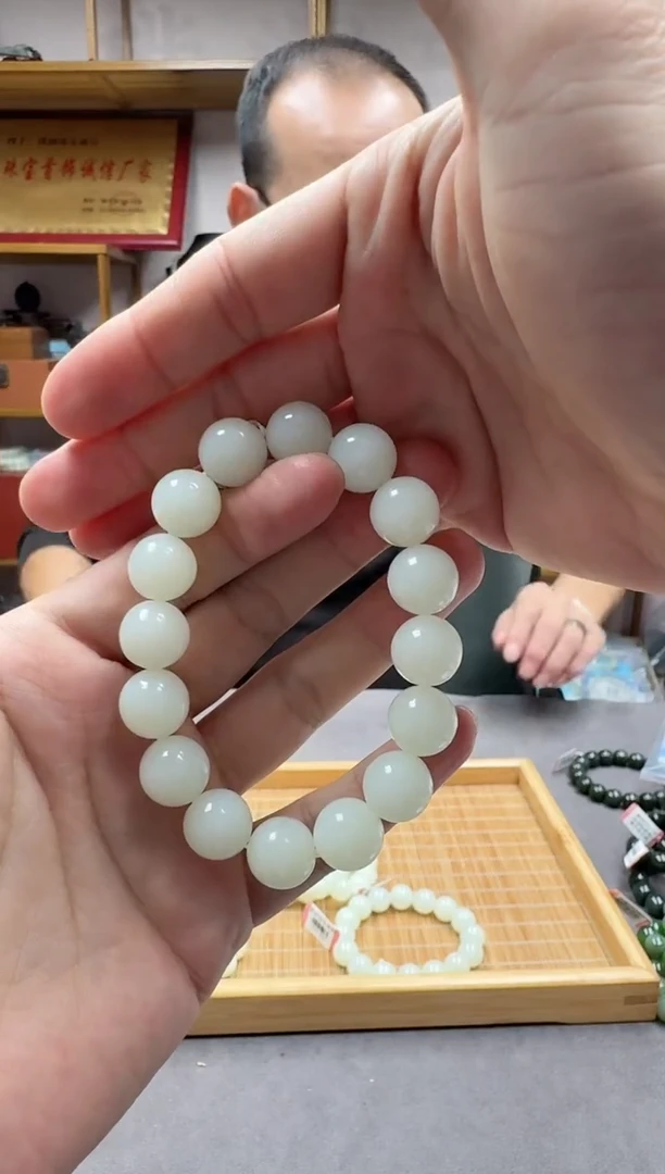 未镶嵌手链和田玉13且末