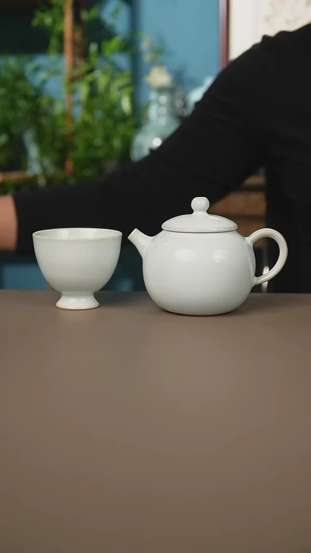 奎奎月白苹果壶微暇加高足杯一级