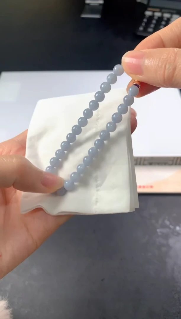 未镶嵌定制翡翠香*姐毛货抛光