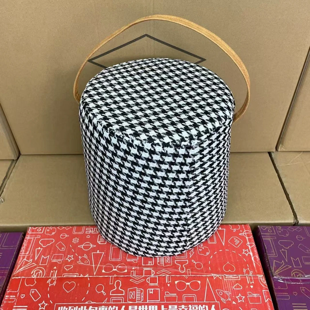 千鸟格凳子   YM