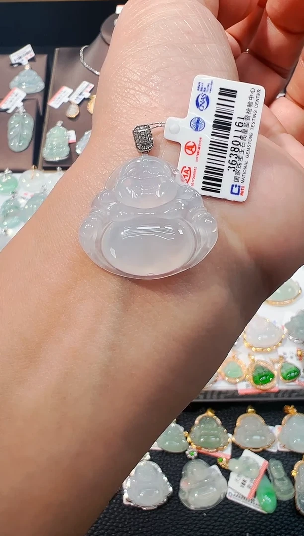 吊坠(不含链)18K金镶嵌翡翠佛公吊坠1161