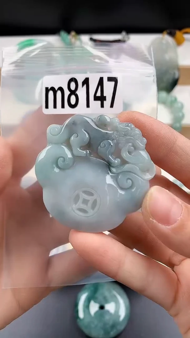 颈饰未镶嵌翡翠天然翡翠吊坠挂件