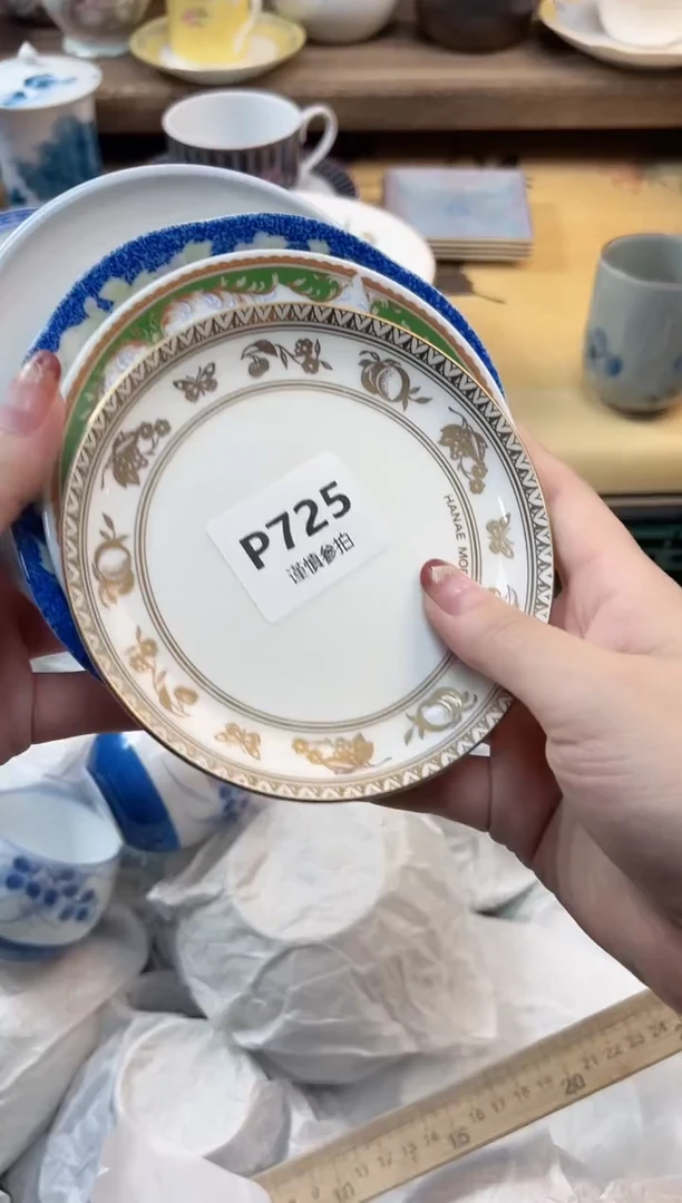 瓷片梅*  725