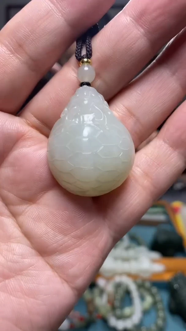 颈饰未镶嵌和田玉7