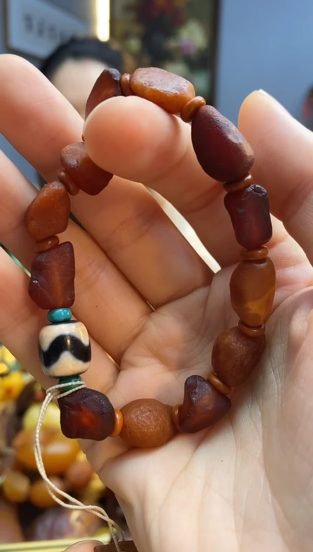 未镶嵌琥珀手串手串