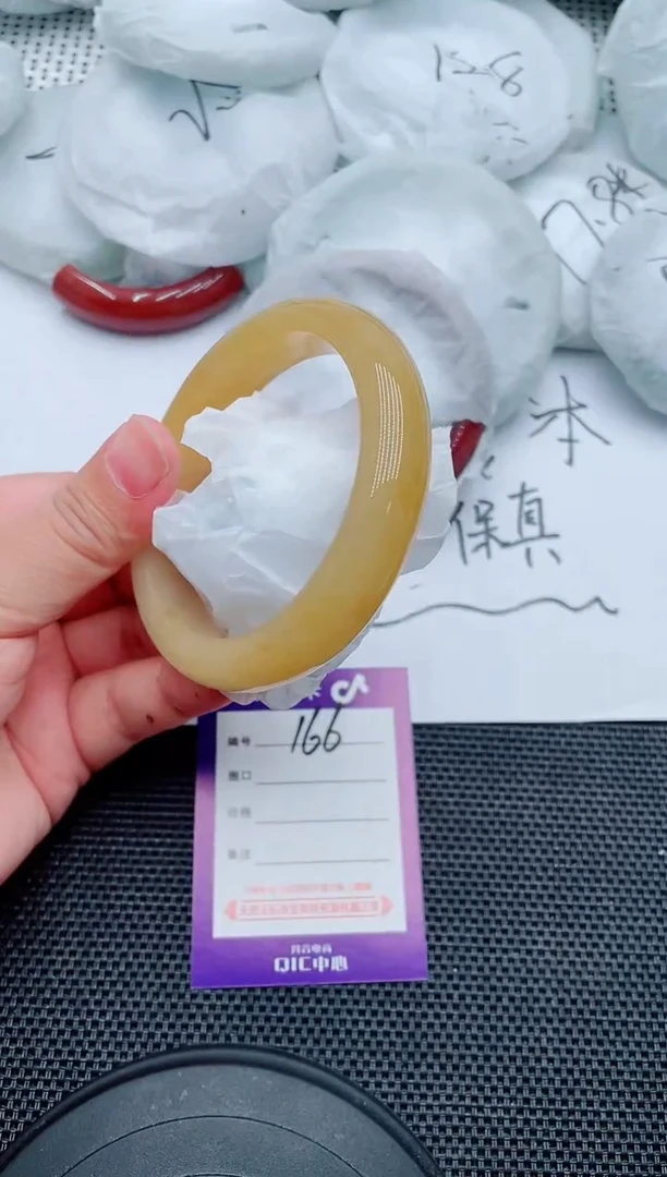 未镶嵌手镯石英质玉166-58-59