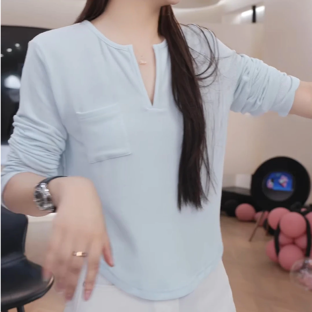 2025春款V领口袋净显瘦长袖上衣T恤LK2501762