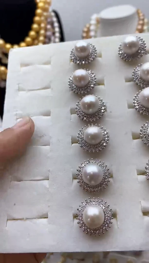 【闪购商品】淡水珍珠颈饰钛钢73