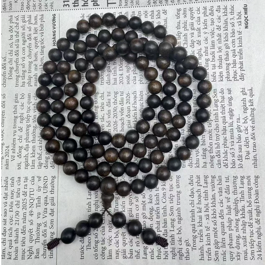 TLCXM03 顺化红土沉香多圈手串（多样性发货）