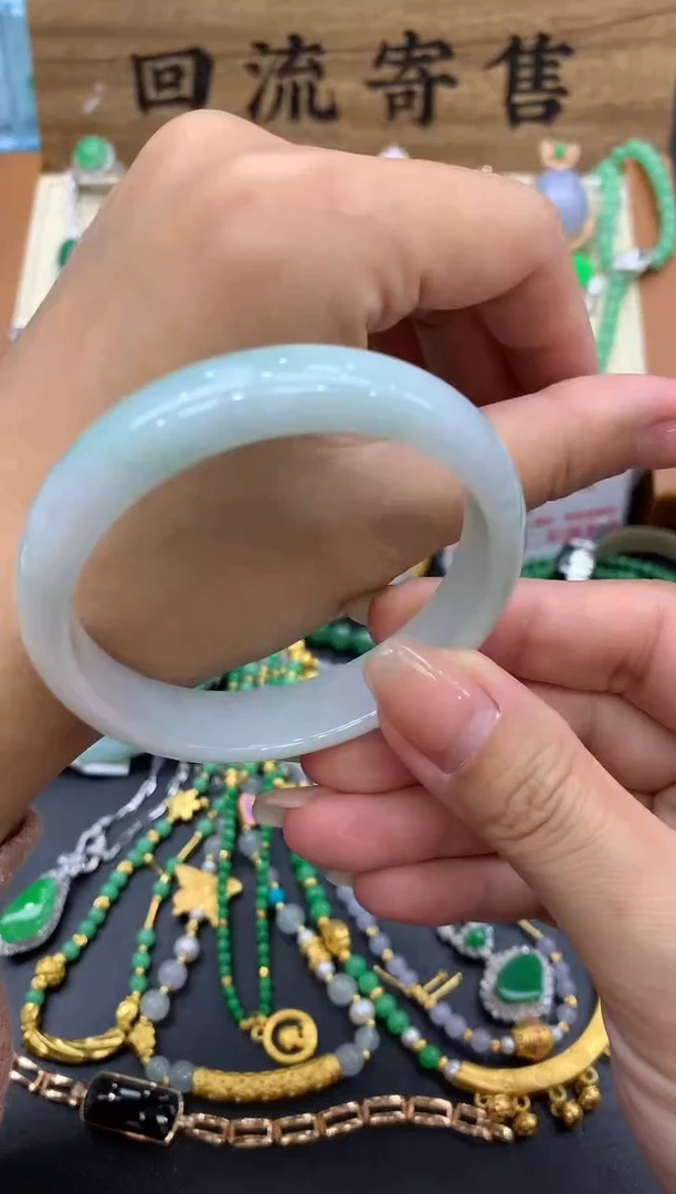 【闪购商品】翡翠手镯未镶嵌107-中国好珍宝