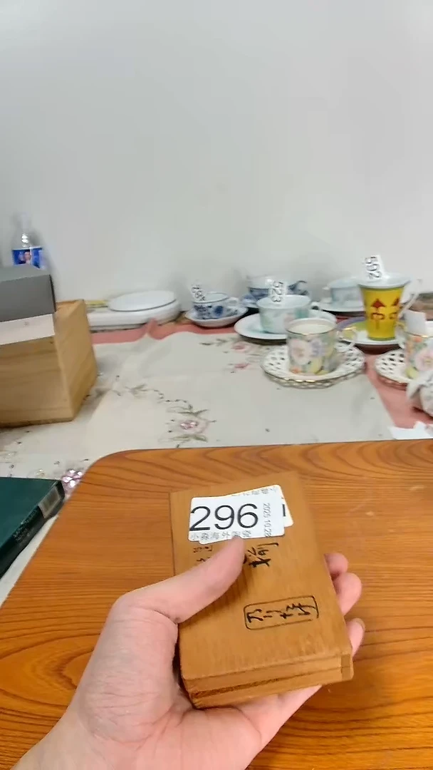瓷片生**?小淼海外陶瓷工艺品