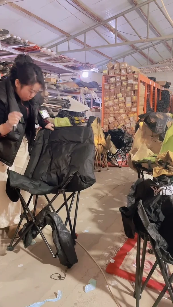 铁瑕疵不带袋   椅子  21