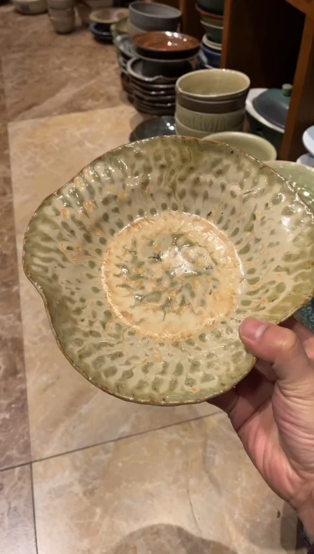 【闪购商品】瓷片735 微瑕粗陶黄菜盘1个