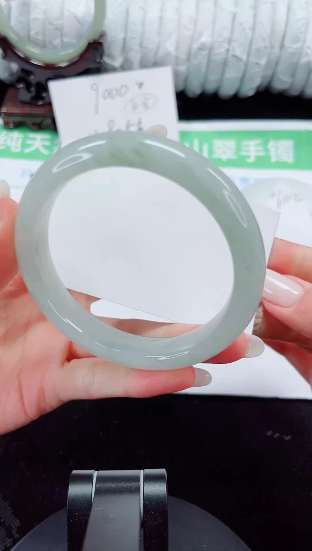 未镶嵌手镯石英质玉133-61/62