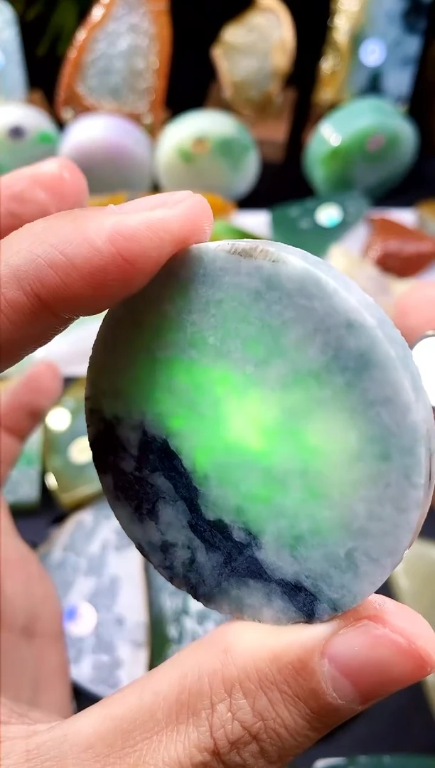 【闪购商品】定制翡翠未镶嵌翡翠