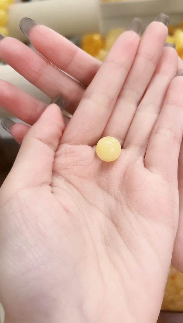 未镶嵌蜜蜡裸石11mm+圆珠