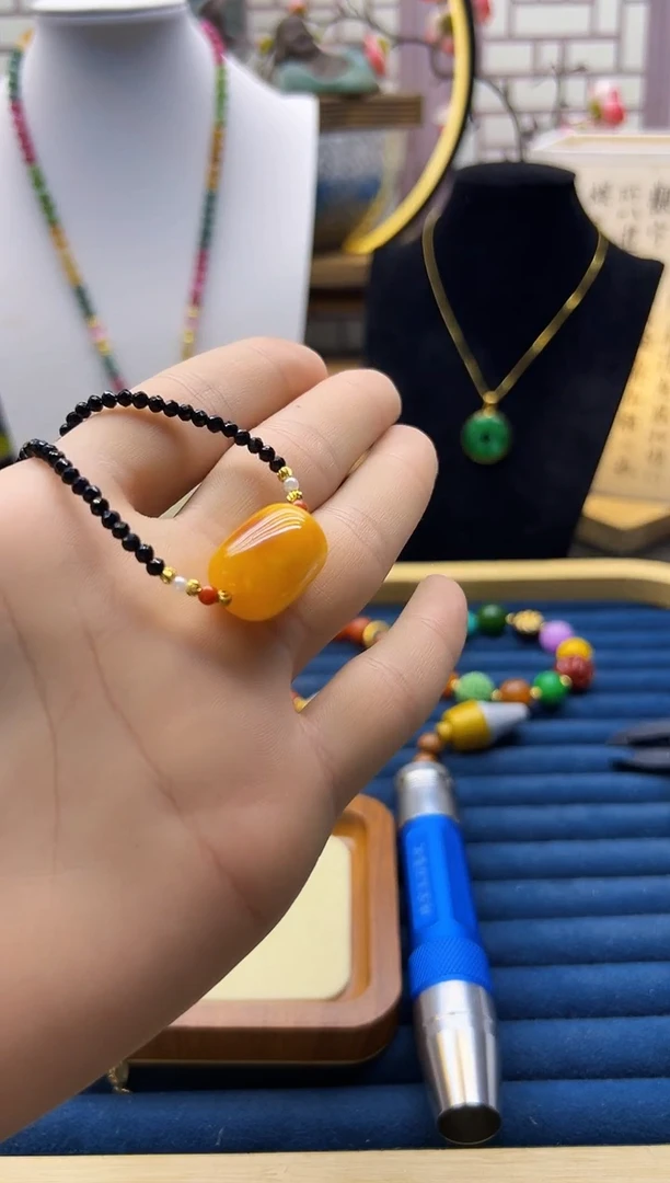 【闪购商品】蜜蜡耳饰14K金镶嵌X302