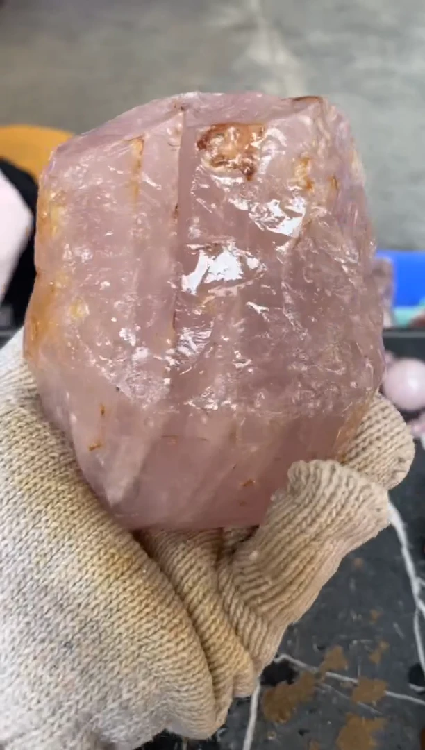 【闪购商品】芙蓉石原石未镶嵌天然粉水晶原石摆件