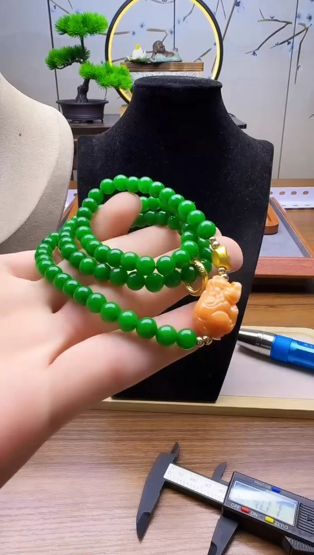 翡翠14K金镶嵌颈饰S157