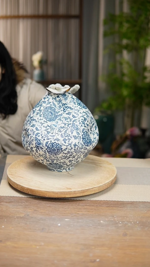 【闪购商品】陶瓷花器青花瓷缠枝莲大肚