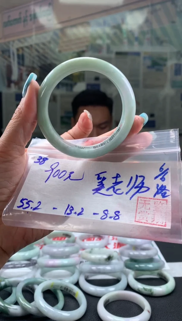 翡翠手镯未镶嵌翡翠手镯 下单联系小耳机#38