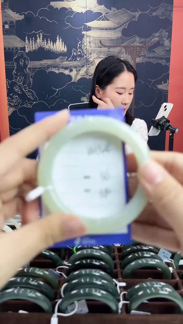 未镶嵌手镯和田玉WE46