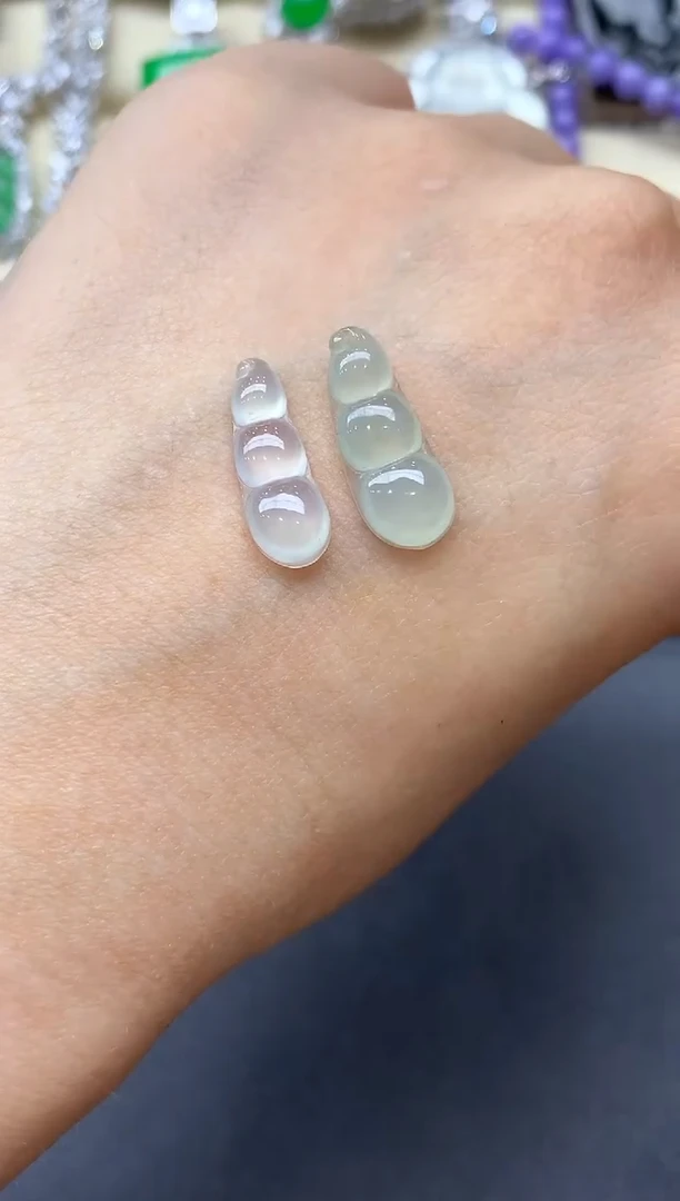 翡翠未镶嵌颈饰50-中国好珍宝