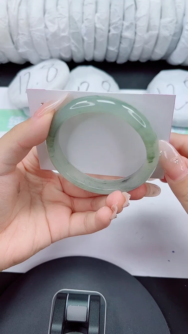 石英质玉手镯未镶嵌49-56/57