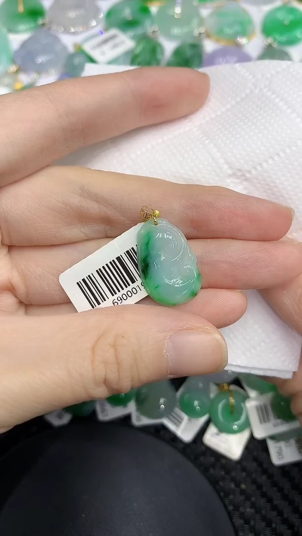 颈饰18K金镶嵌翡翠11111111111111111