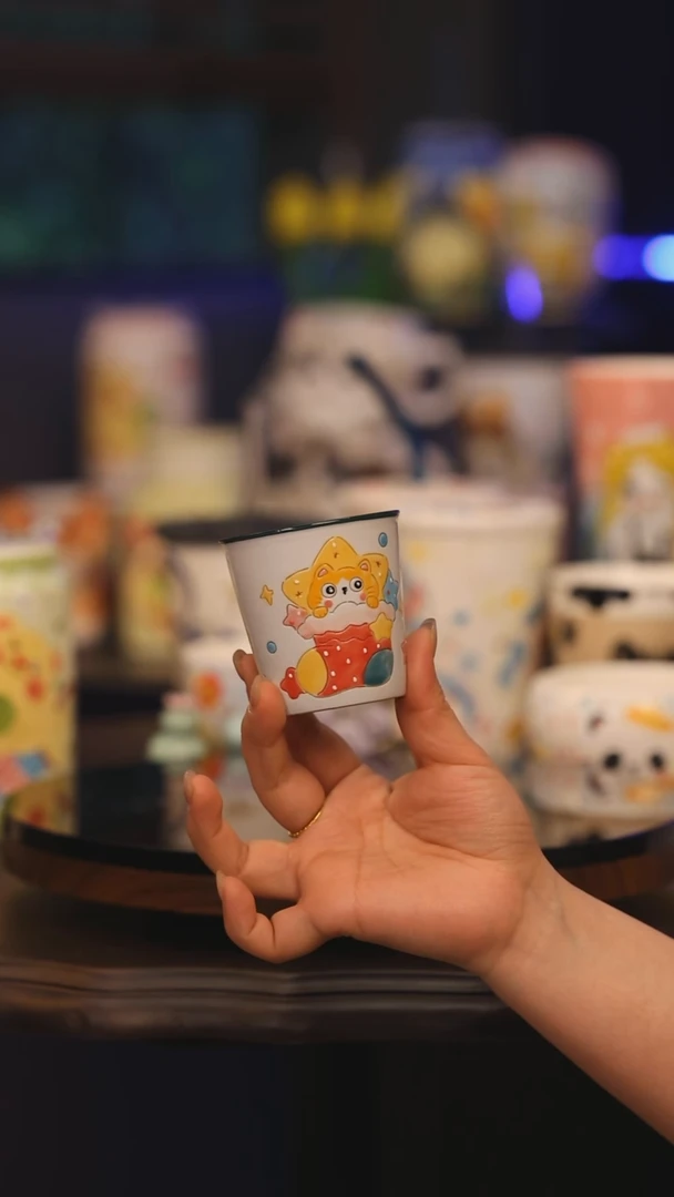 【闪购商品】摆件景德镇釉下彩绘设计师款式陶瓷