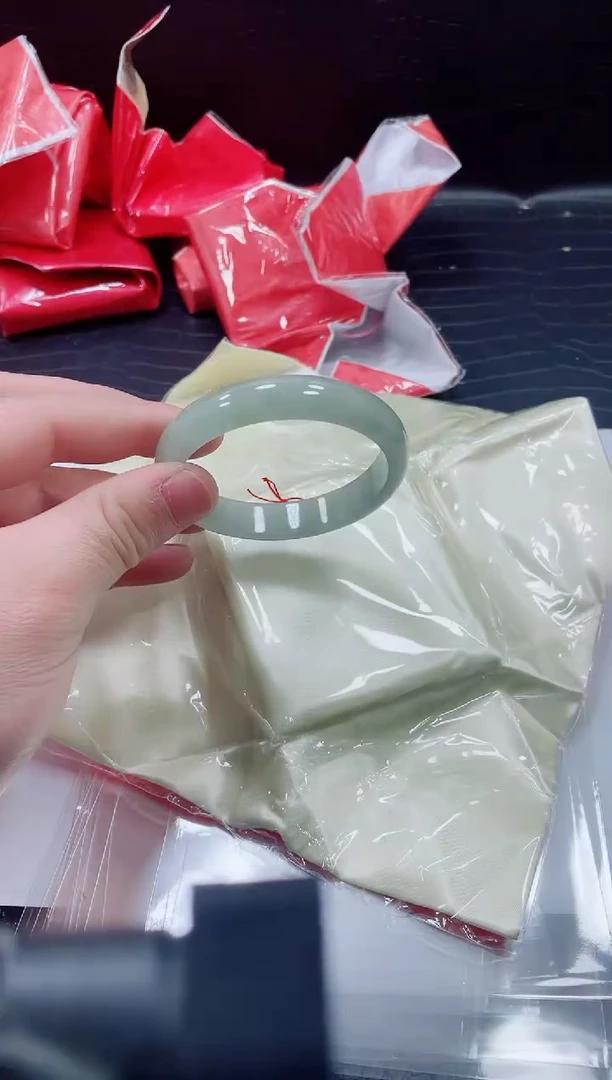 非金属无小哥70号手镯59.1圈口