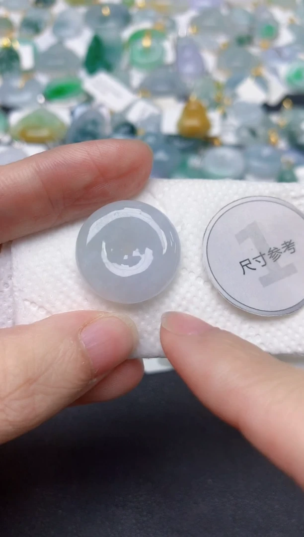 颈饰未镶嵌翡翠天然缅甸A货翡翠