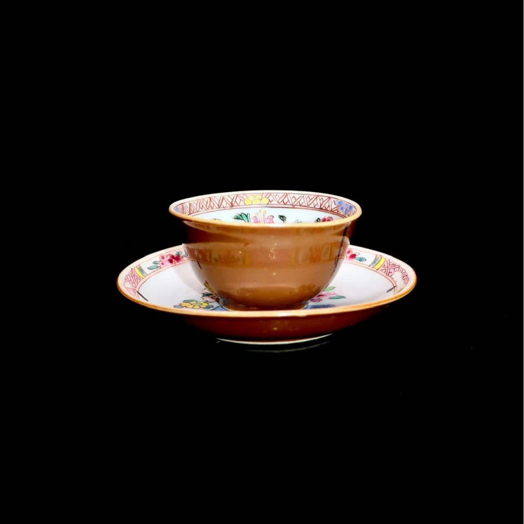 64:清雍正粉彩花卉纹杯碟套