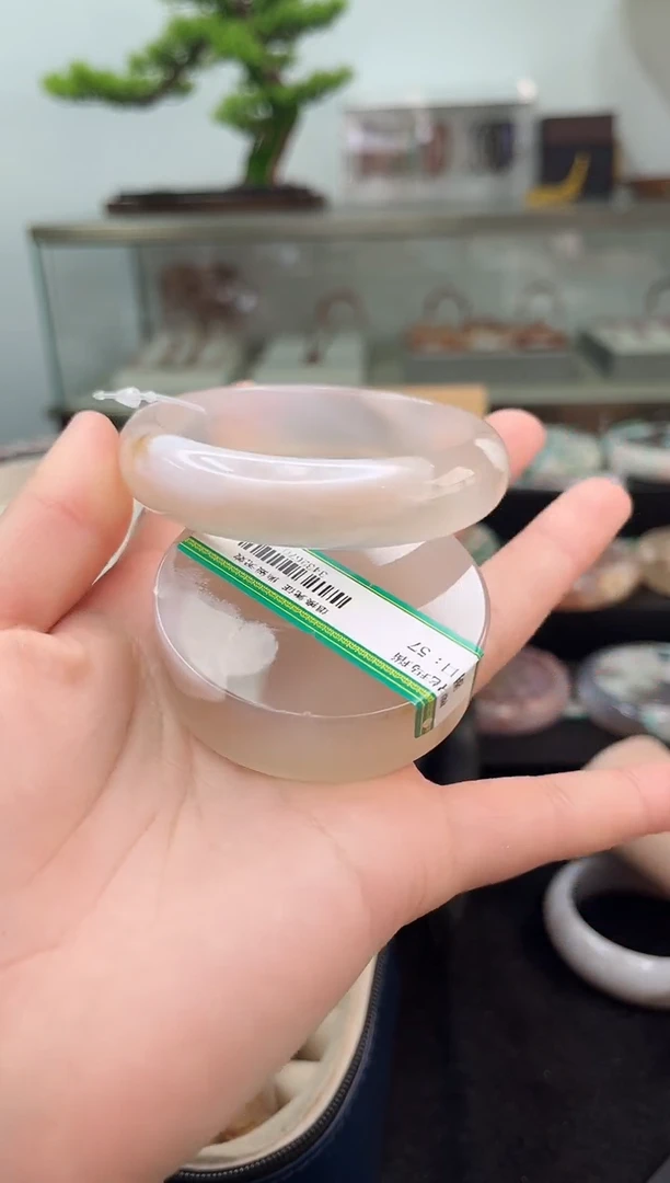 未镶嵌手镯石英质玉57圈口（赠品镯心）3432670