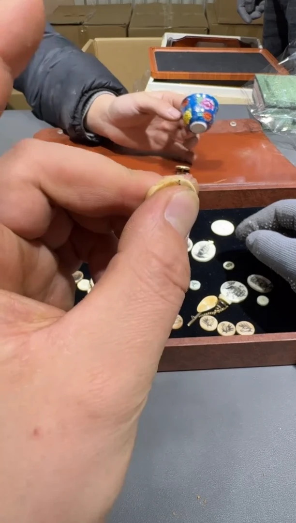 【闪购商品】杯小四孤品收藏中古品