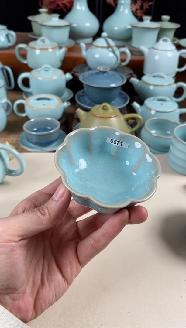 【闪购商品】其他571号梅花杯原泥胎全品无暇汝瓷