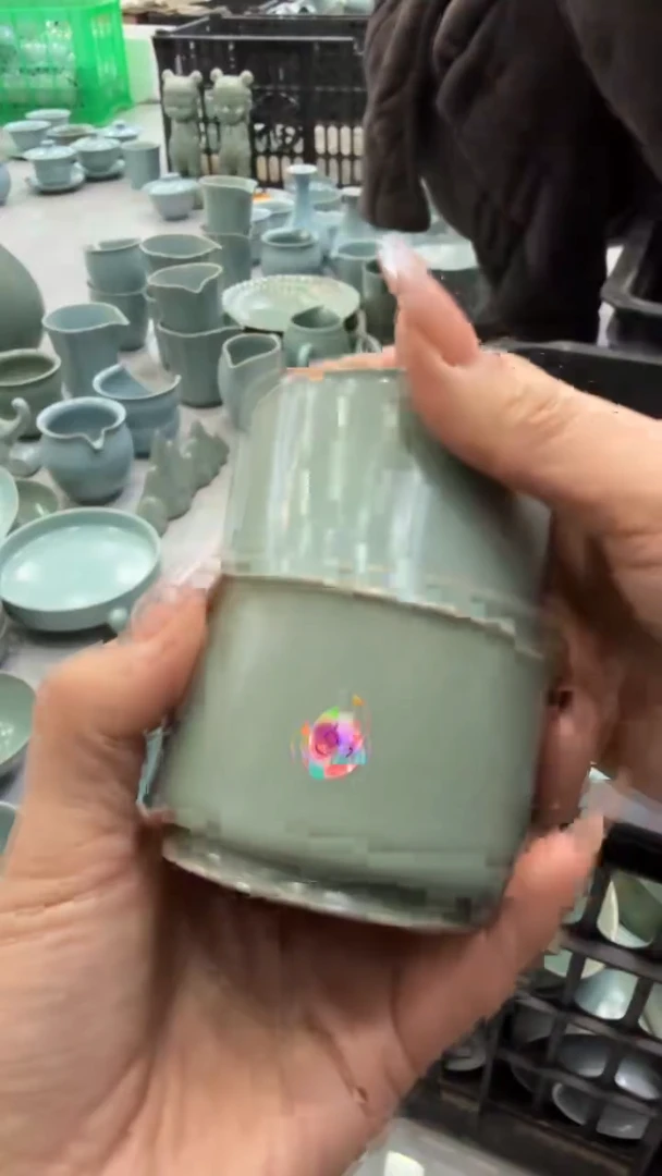 其他仿古绿杯子一对大瑕80