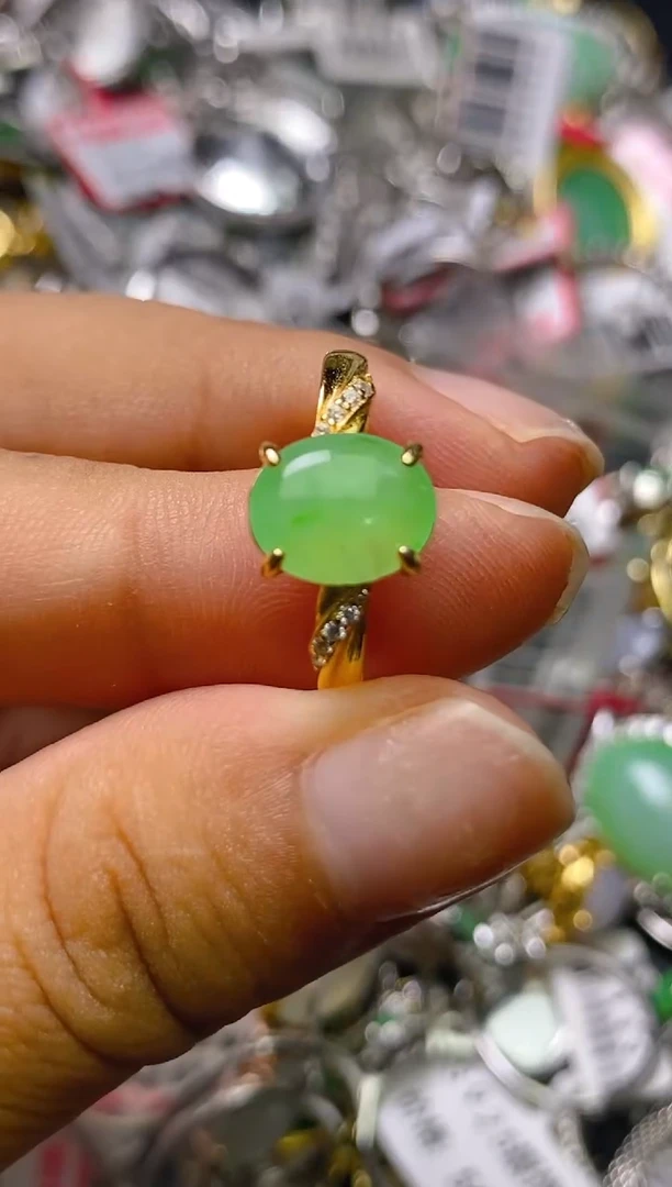 银S925镶嵌戒指翡翠百内无证书