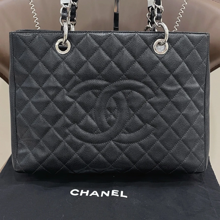 95新 Chanel/香奈儿 GST 黑银荔枝纹托特手提包 19开 /7SH39580
