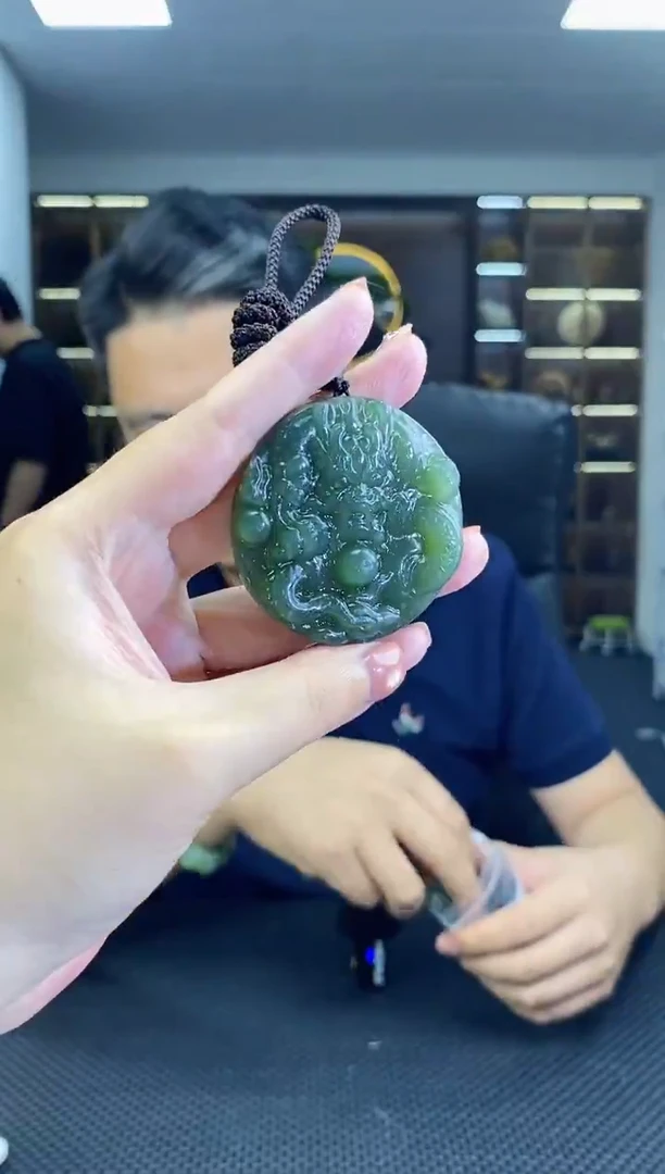 颈饰未镶嵌和田玉龙牌清货2