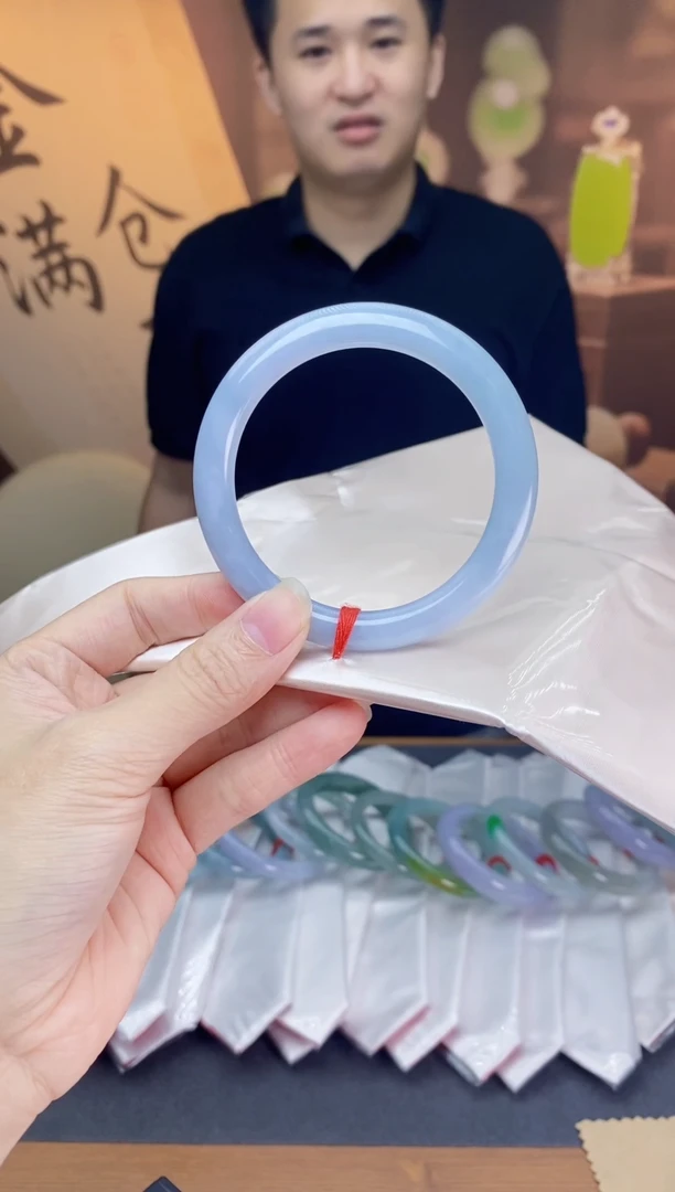 未镶嵌手镯翡翠天然缅甸A货翡翠手镯