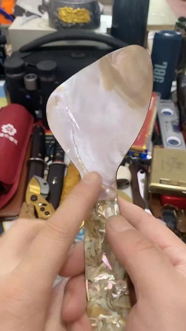 瓷片闪购商品 如图所示