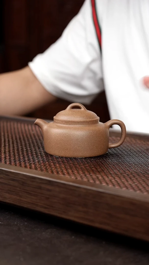 茶壶紫砂芝麻绿井栏