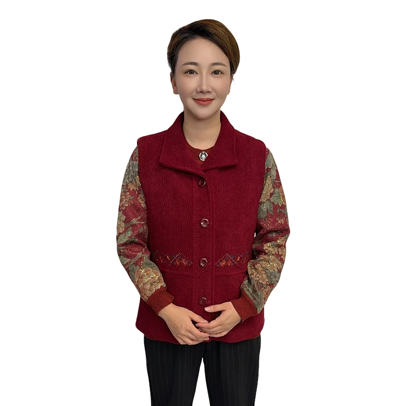 盘扣刺绣花鸟女装休闲风宽松型中老年中老年女装老人