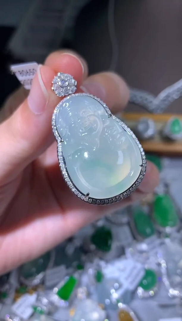 吊坠(不含链)18K金镶嵌翡翠吊坠