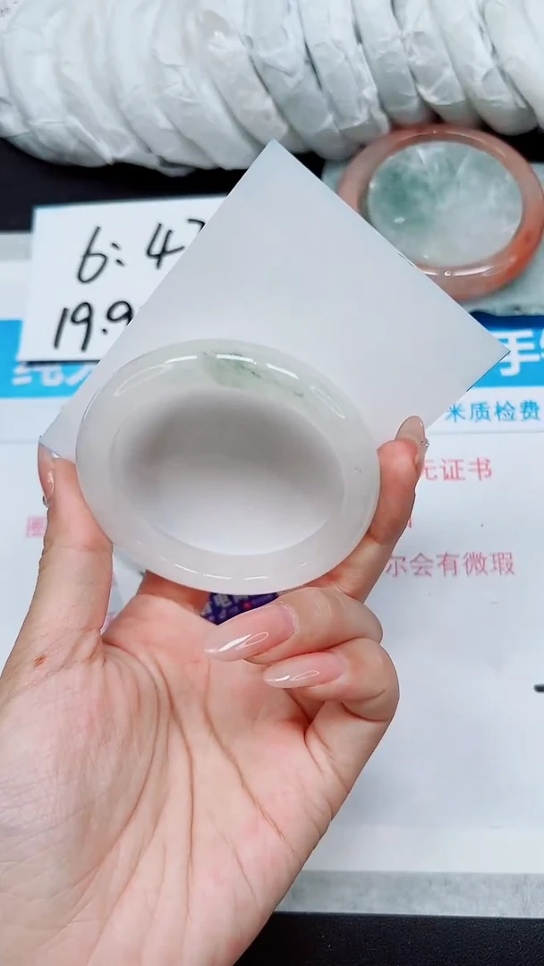 【闪购商品】石英质玉手镯未镶嵌A9-55*56