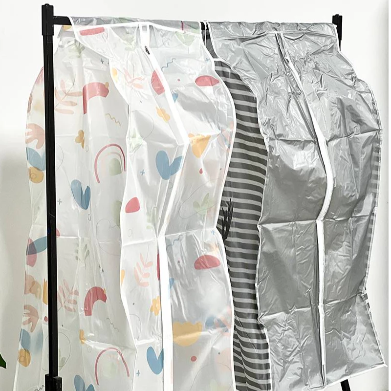 5292 RY 衣物防尘罩