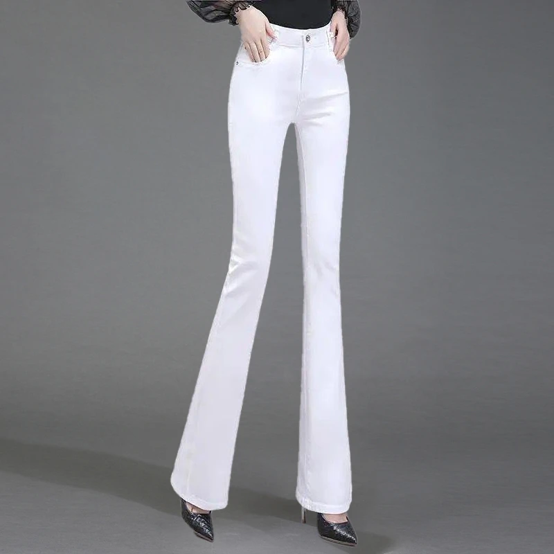 白色微喇牛仔裤女2025秋冬时尚高腰弹力显瘦修身大码休闲喇叭裤